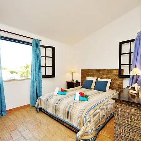 Villa In Gale Near Sandy Beach Villa