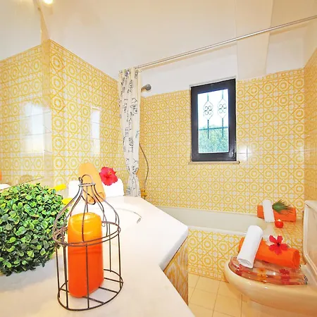 Villa Villa In Gale Near Sandy Beach Albufeira