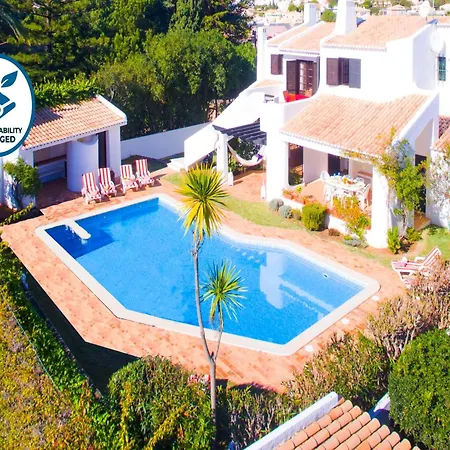 Villa In Gale Near Sandy Beach * البوفيرا